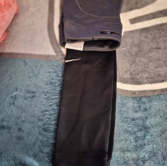 NWT nike leggings - Picture 2 of 4